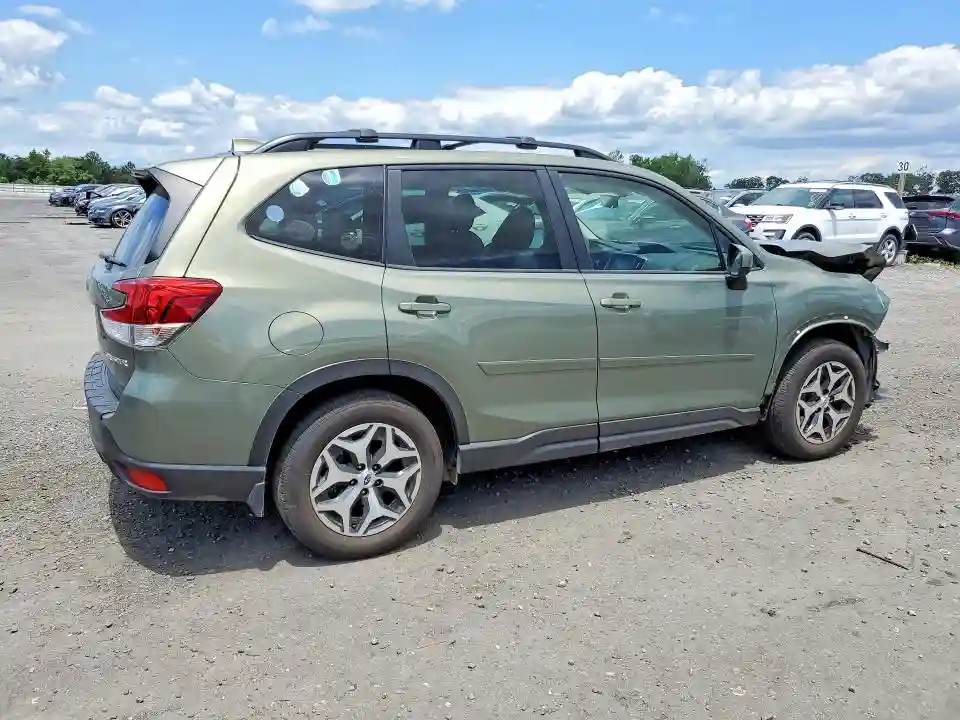 JF2SKAJC9MH466004 2021 SUBARU FORESTER-2