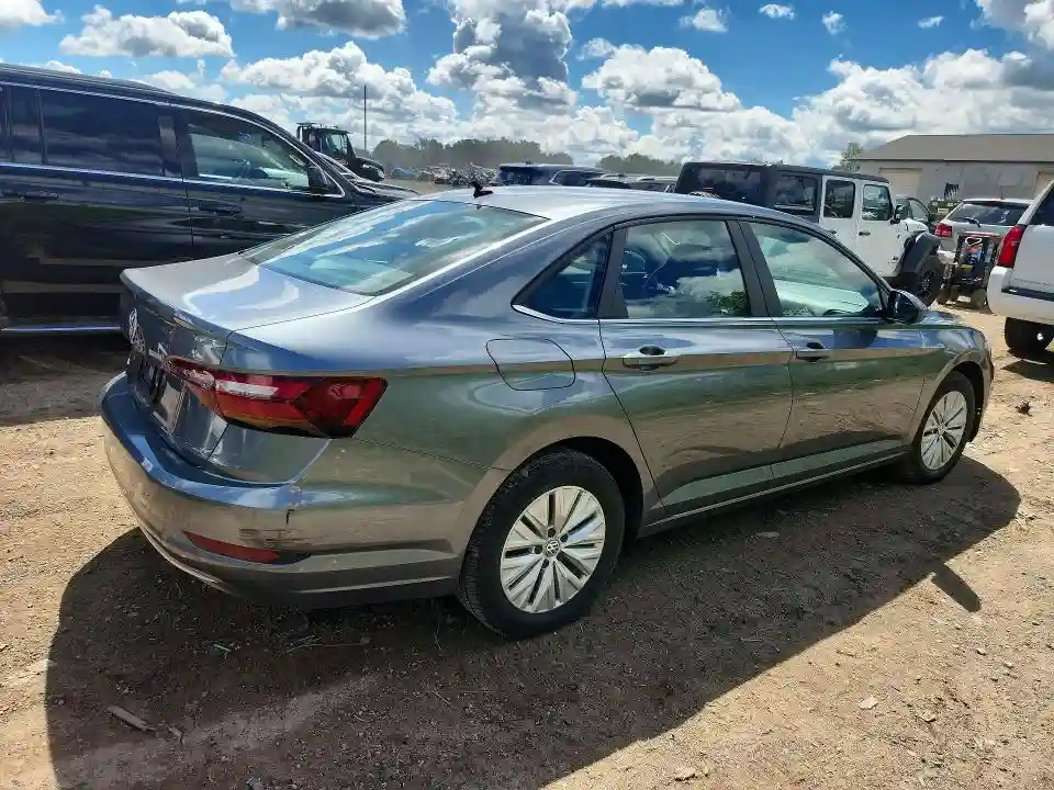 3VWC57BU1KM045405 2019 VOLKSWAGEN JETTA-2