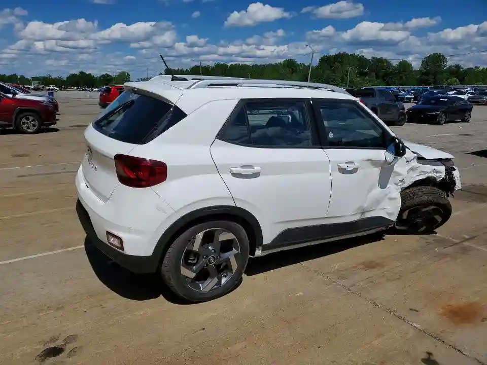 KMHRC8A33TU436016 2026 HYUNDAI VENUE-2