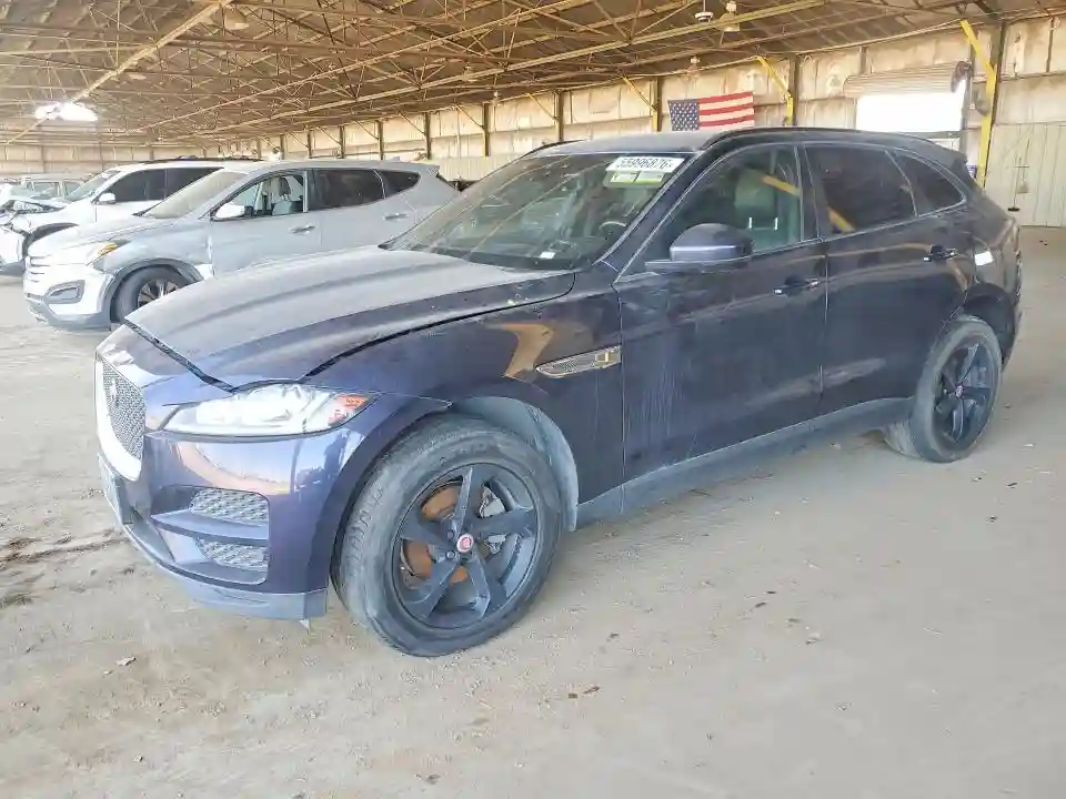 SADCJ2BN6HA094961 2017 JAGUAR F-PACE-0