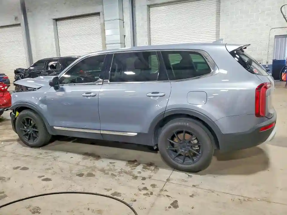 5XYP2DHC6NG212725 2022 KIA TELLURIDE-1