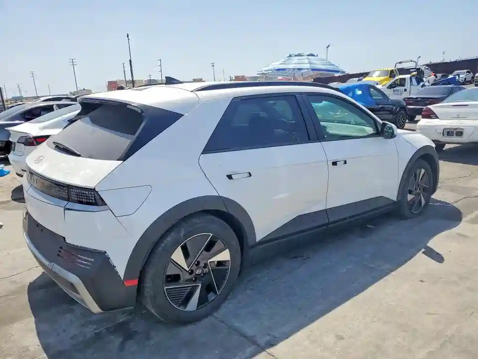 7YAKN4DAXSY038949 2025 HYUNDAI IONIQ-2