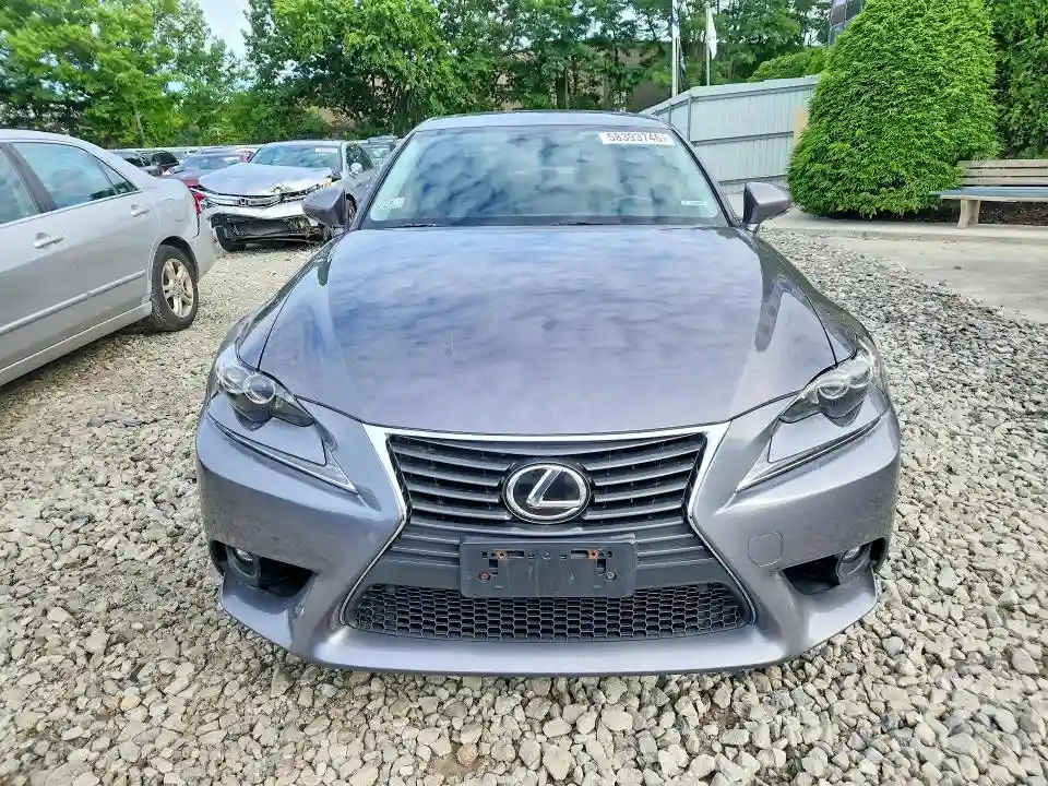 JTHCM1D21G5010986 2016 LEXUS IS-4