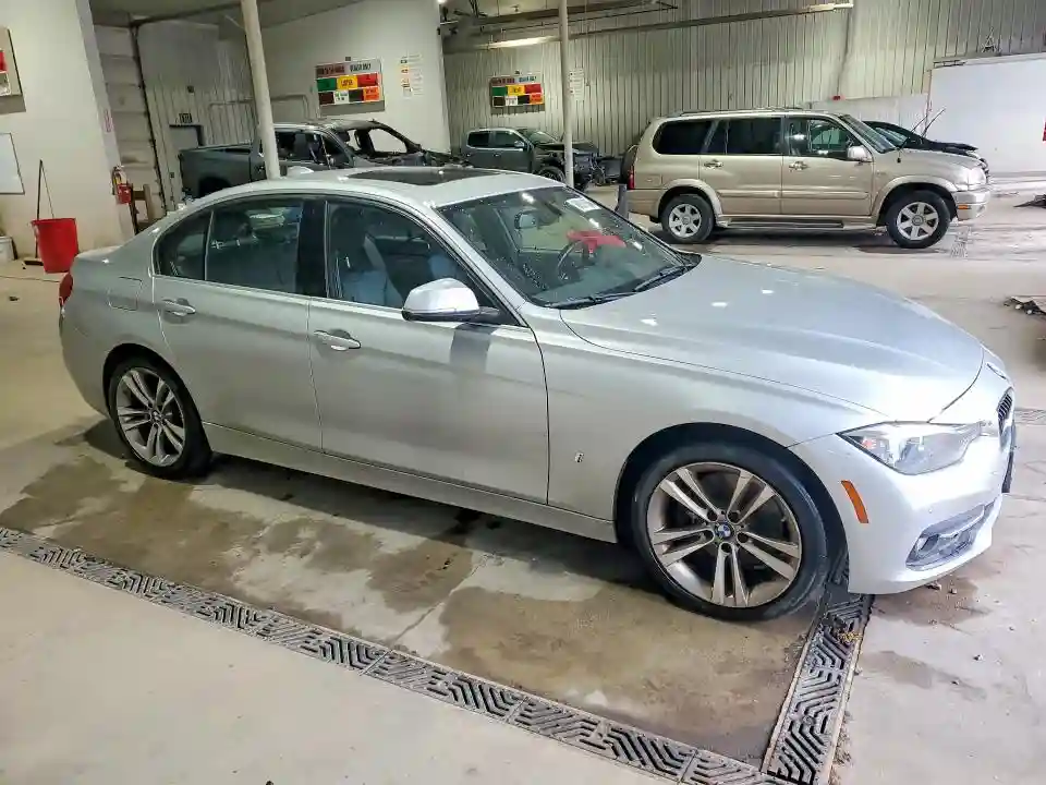 WBA8E1C50HK480443 2017 BMW 3 SERIES-3