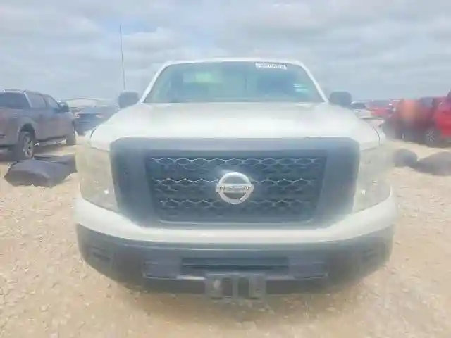 1N6AA1C32JN506699 2018 NISSAN TITAN-4