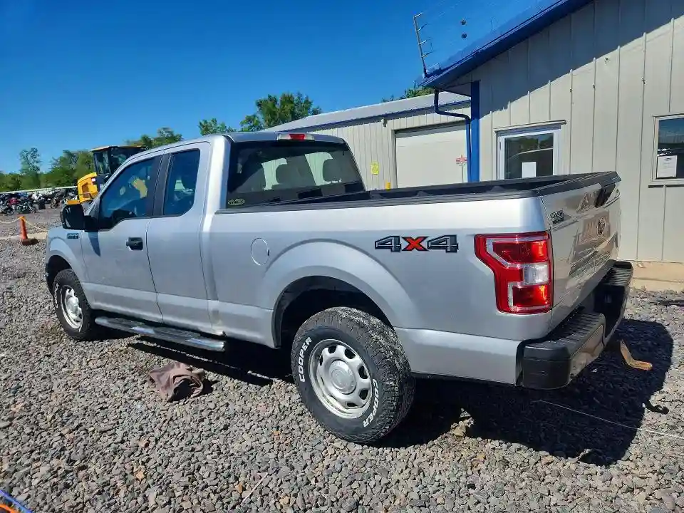 1FTFX1E52JFC43954 2018 FORD F150-1