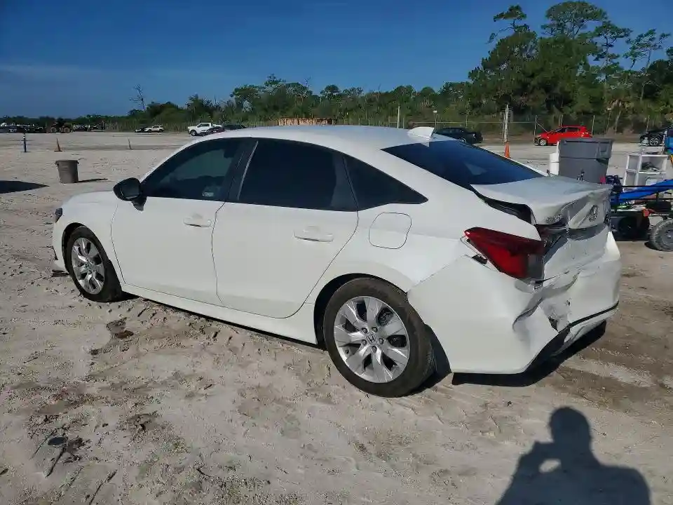 2HGFE2F56NH606630 2022 HONDA CIVIC-1