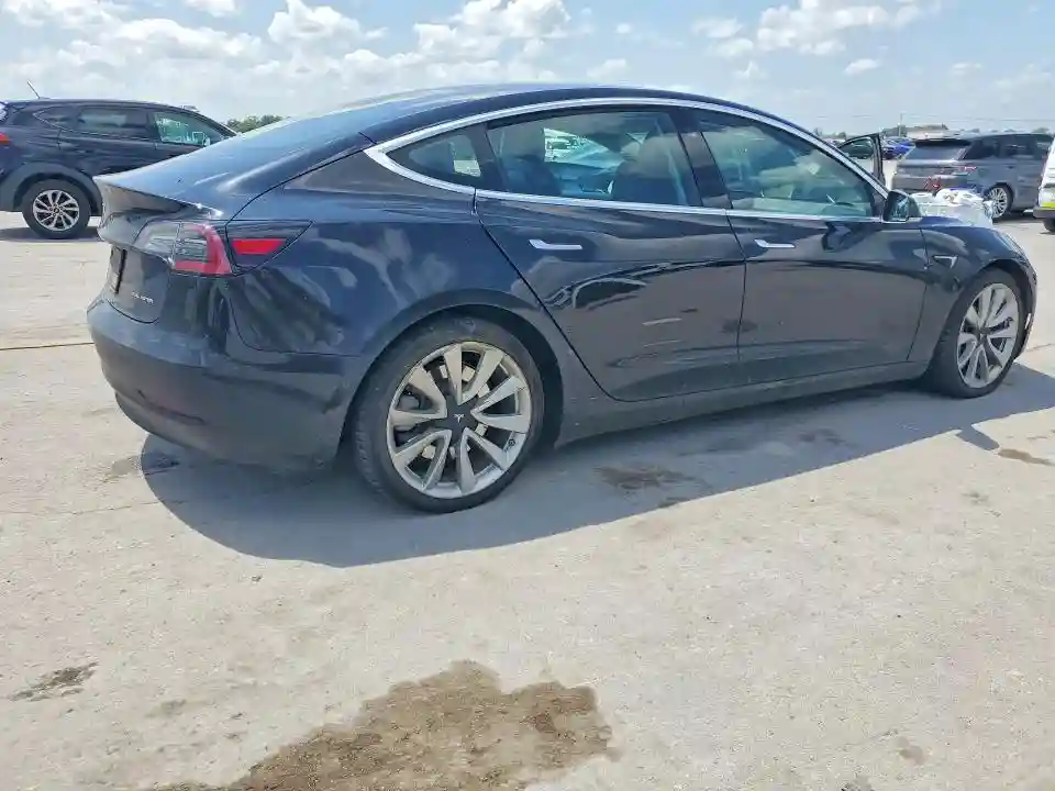 5YJ3E1EB4LF666329 2020 TESLA MODEL 3-2