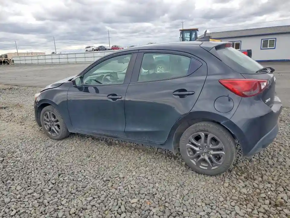 3MYDLBJV3LY702856 2020 TOYOTA YARIS-1