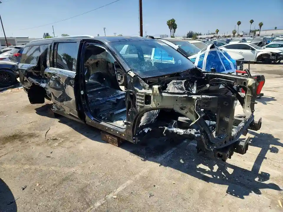 1GNS5FRD4SR381666 2025 CHEVROLET SUBURBAN-3
