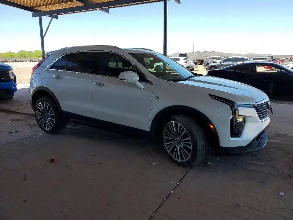1GYFZCR43RF100198 2024 CADILLAC XT4-3