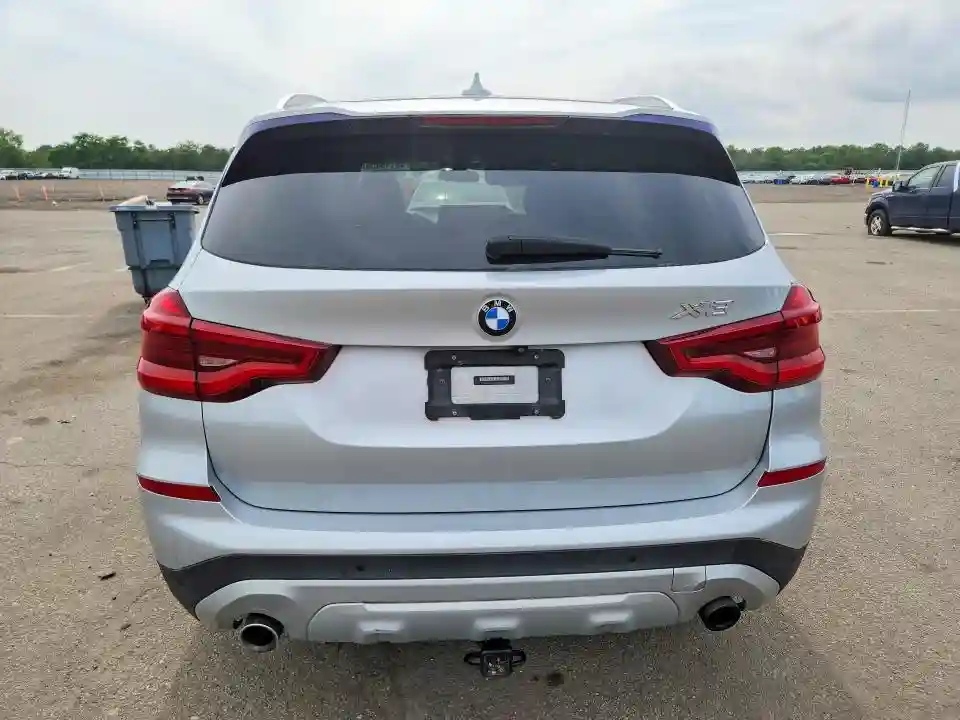 5UXTR9C56JLD66531 2018 BMW X3-5