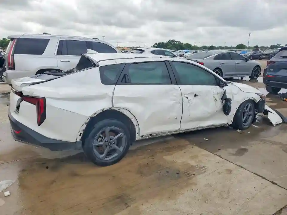 3KPFT4DE0SE008382 2025 KIA K4 LXS-2