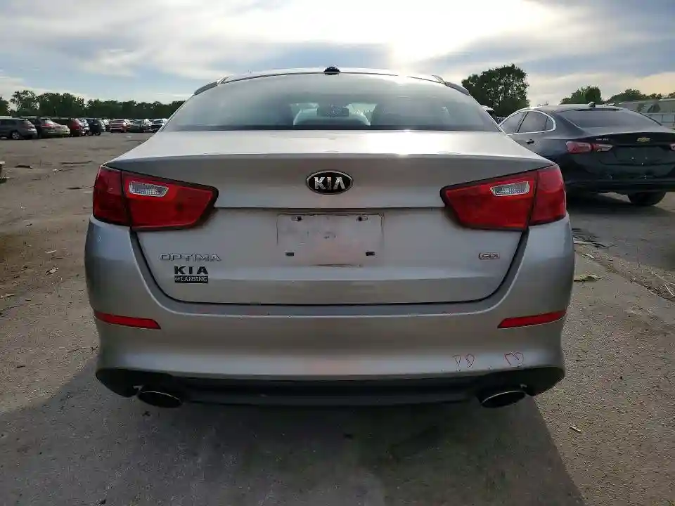 KNAGM4A74F5585891 2015 KIA OPTIMA-5