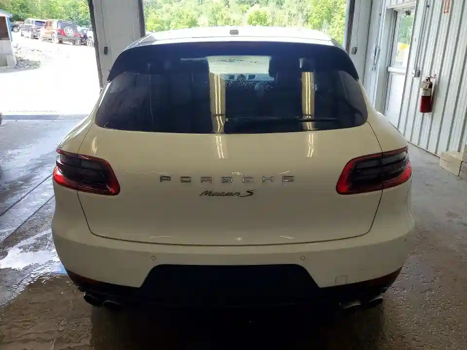 WP1AB2A57HLB13179 2017 PORSCHE MACAN-5