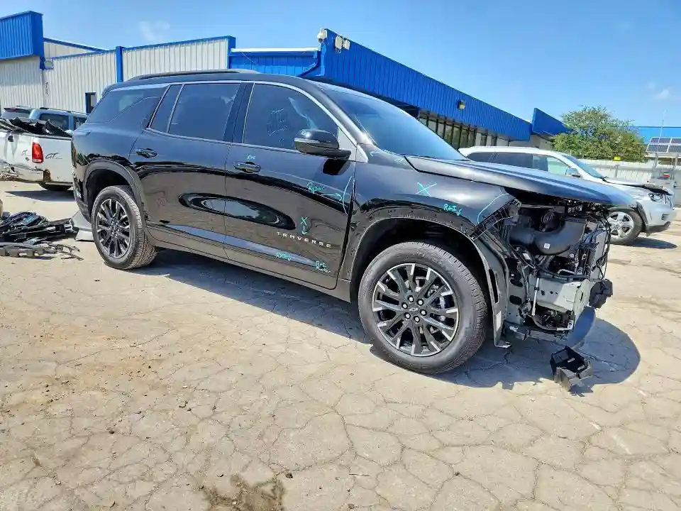 1GNEVGKS5TJ209058 2026 CHEVROLET TRAVERSE-3