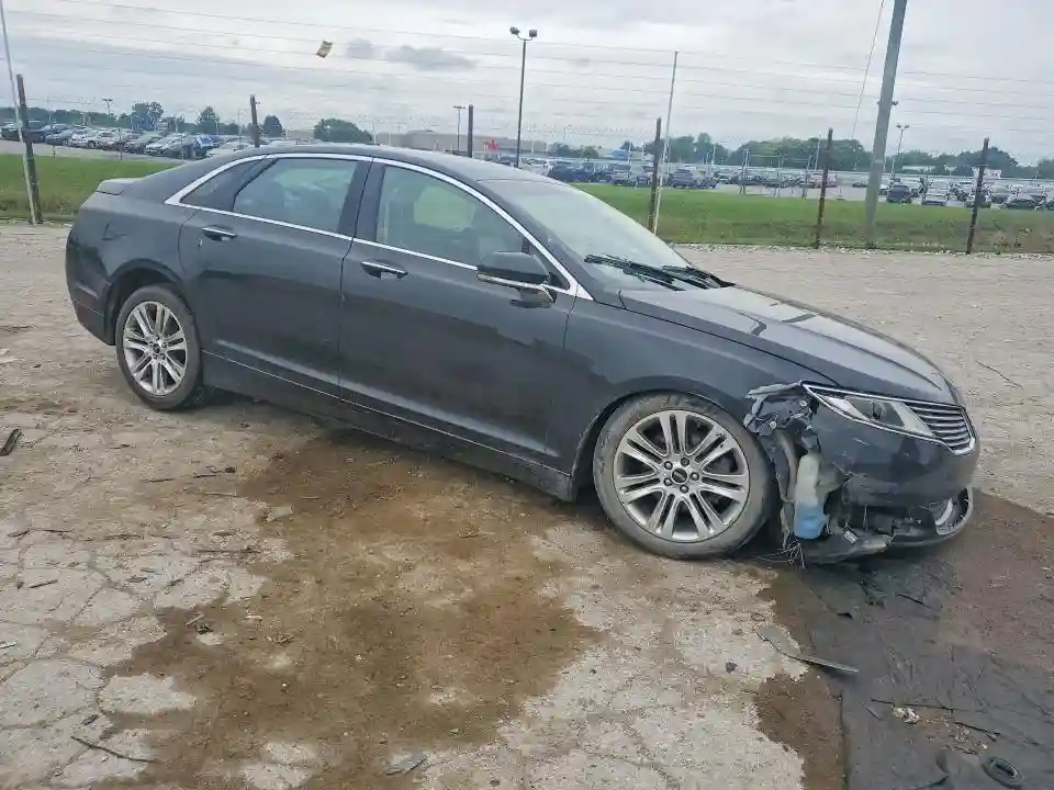 3LN6L2LU4FR624657 2015 LINCOLN MKZ-3