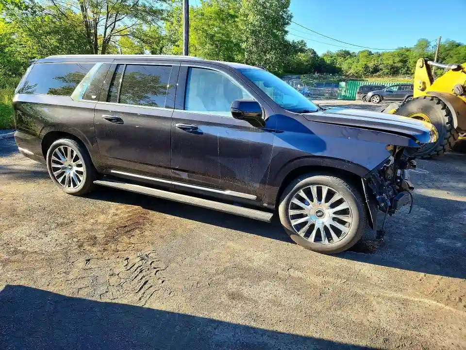 1GYS9MKL7TR225474 2026 CADILLAC ESCALADE-3