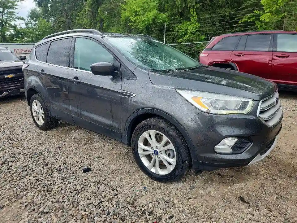 1FMCU9HD3JUA44061 2018 FORD ESCAPE-3