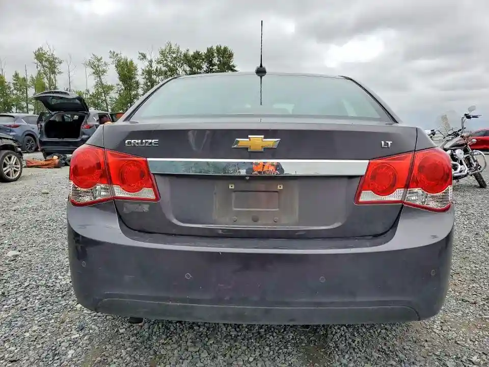 1G1PE5SB9G7151957 2016 CHEVROLET CRUZE-5
