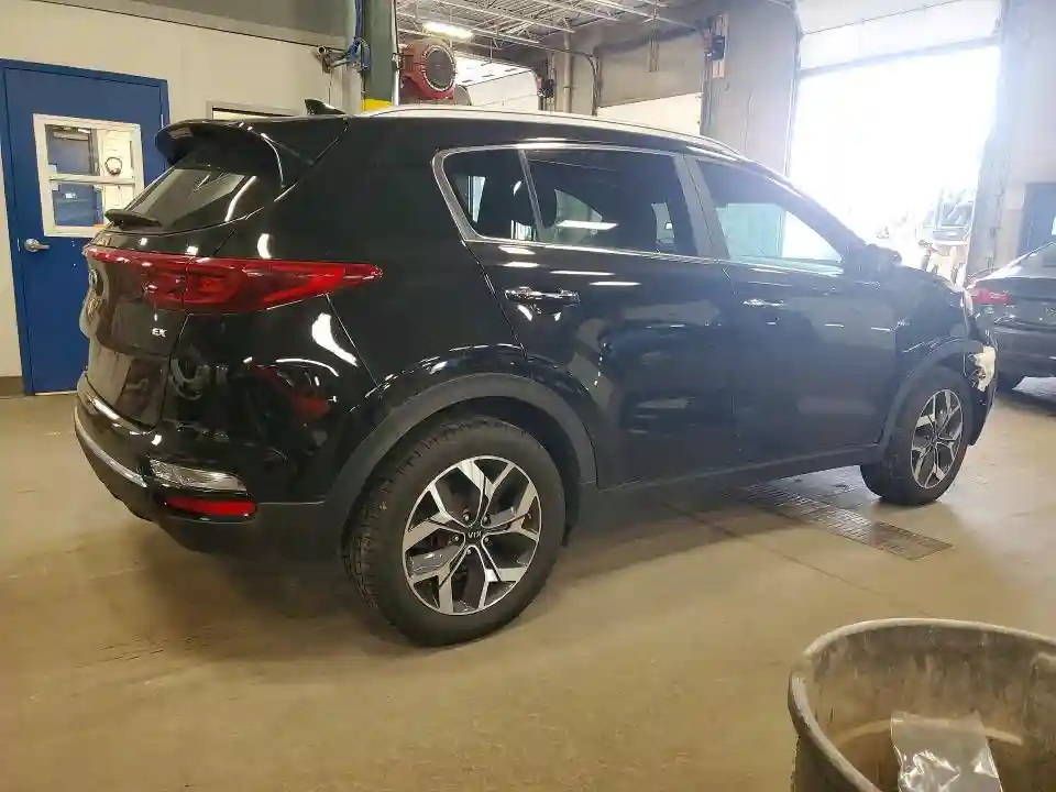 KNDPNCAC0L7708917 2020 KIA SPORTAGE-2