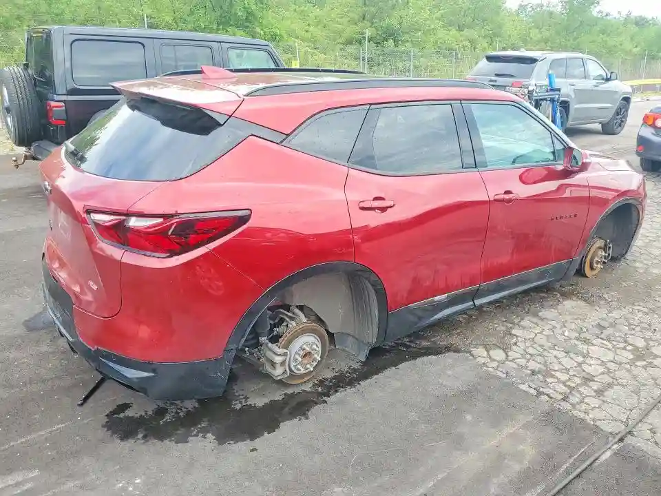 3GNKBERS3KS687756 2019 CHEVROLET BLAZER-2