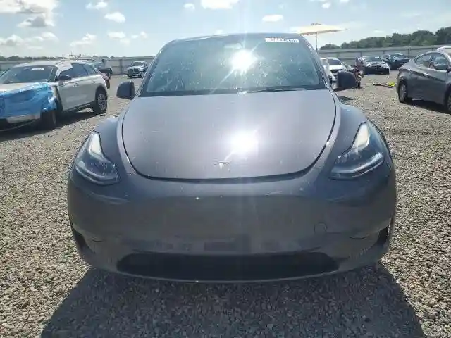 5YJYGDEF5MF251686 2021 TESLA MODEL Y-4