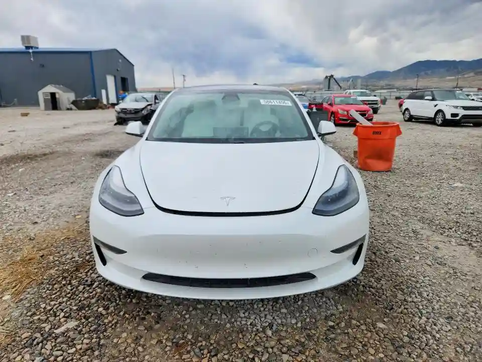 5YJ3E1EA8MF989887 2021 TESLA MODEL 3-4