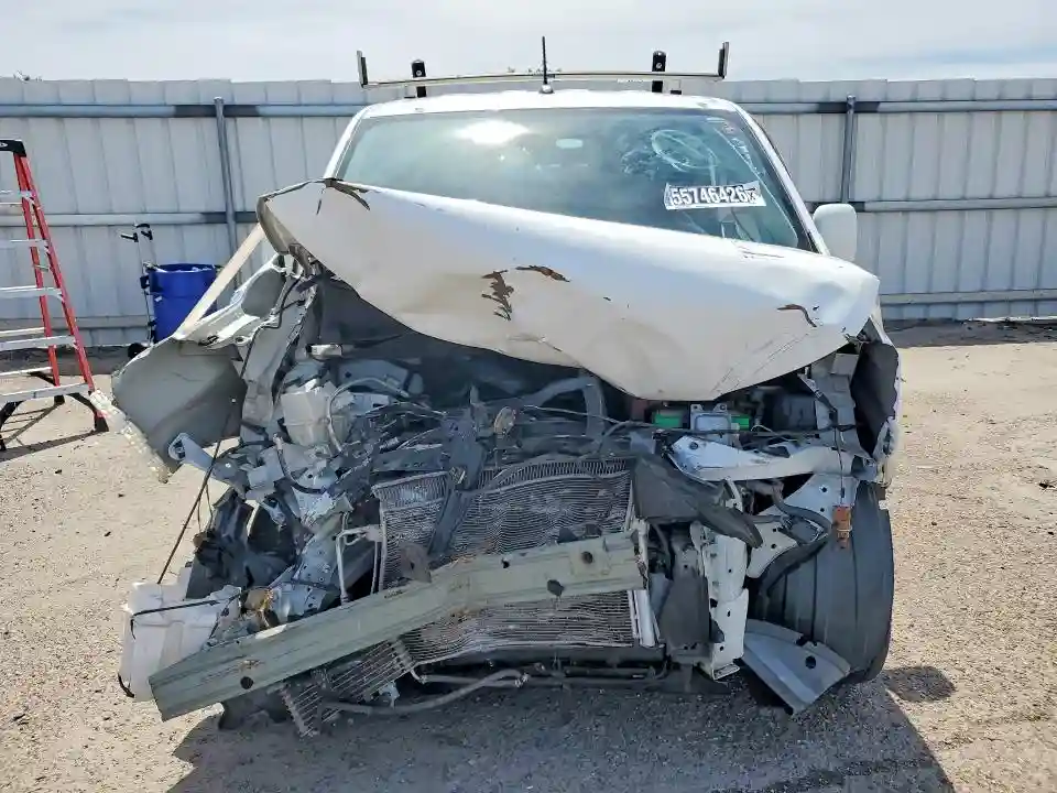 3N6CM0KN3KK699935 2019 NISSAN NV-4