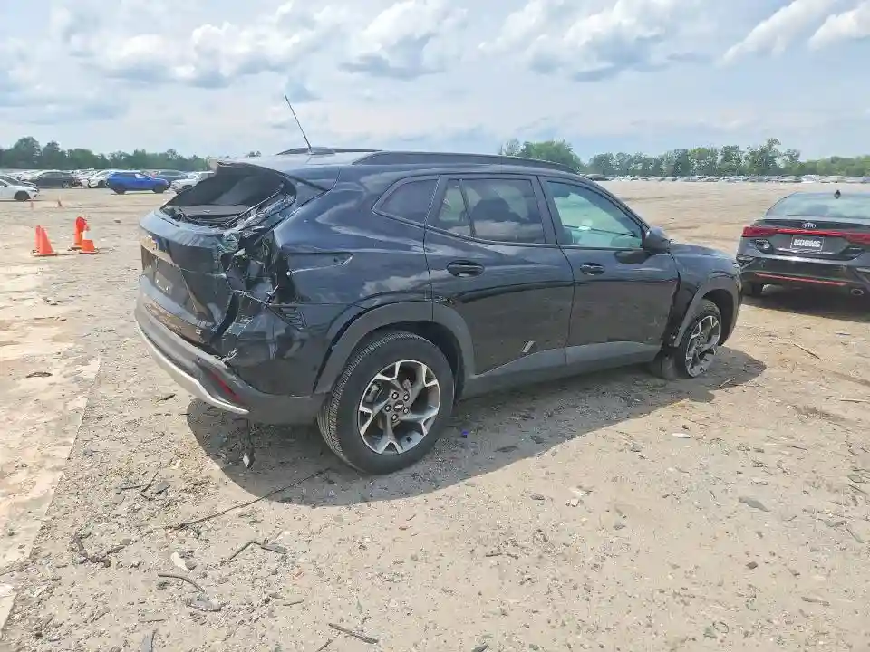 KL77LHEP5SC249063 2025 CHEVROLET TRAX-2