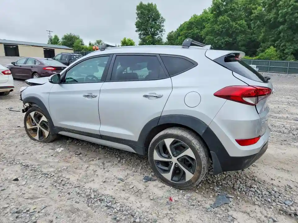 KM8J33A25JU694770 2018 HYUNDAI TUCSON-1
