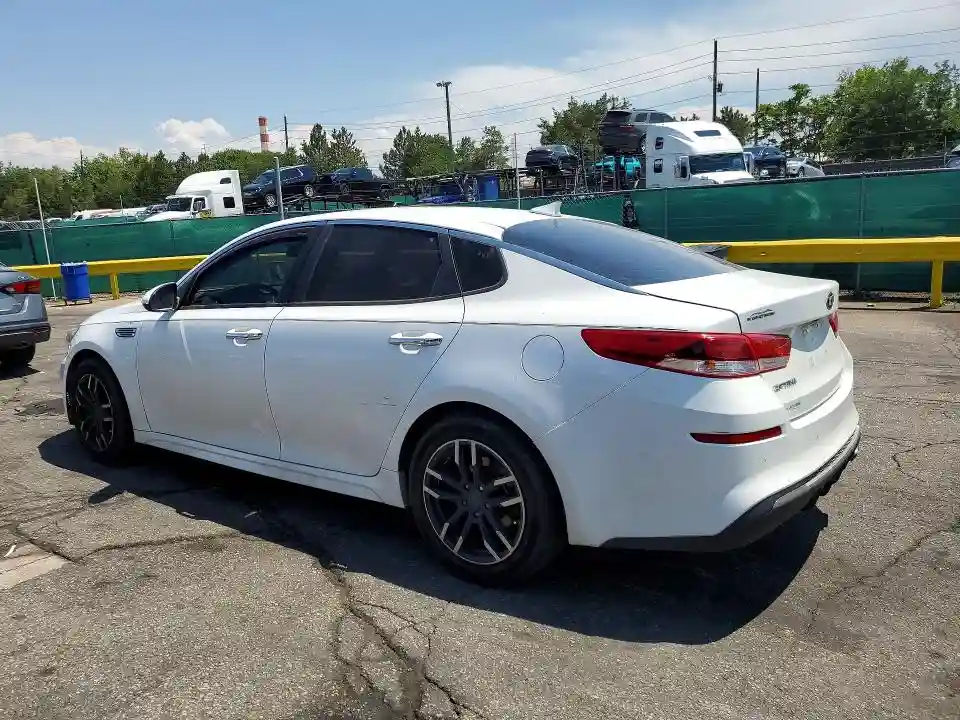 5XXGT4L3XKG364530 2019 KIA OPTIMA-1