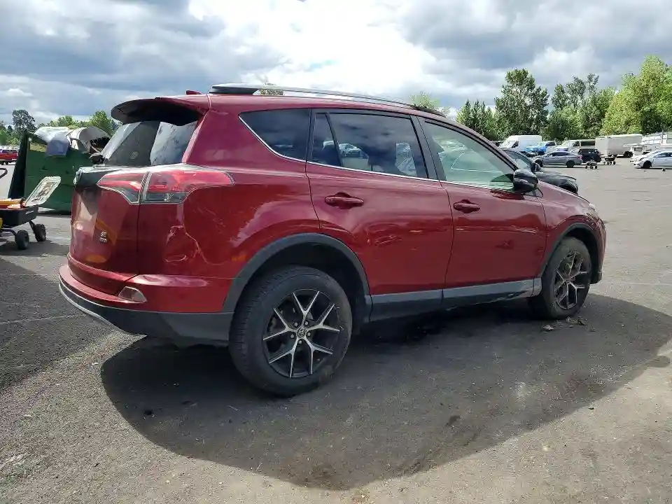 JTMJFREV3JD227379 2018 TOYOTA RAV4-2