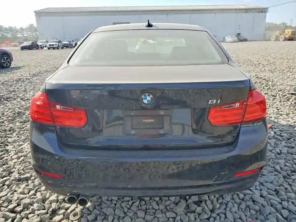 WBA3B5C59FF962215 2015 BMW 3 SERIES-5