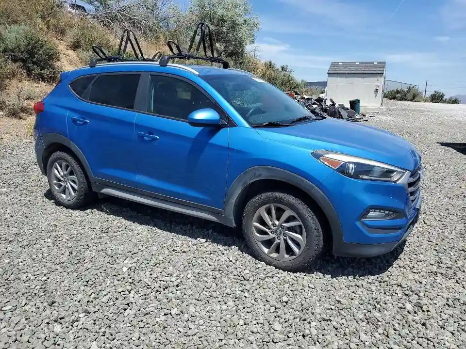 KM8J3CA4XJU652385 2018 HYUNDAI TUCSON-3