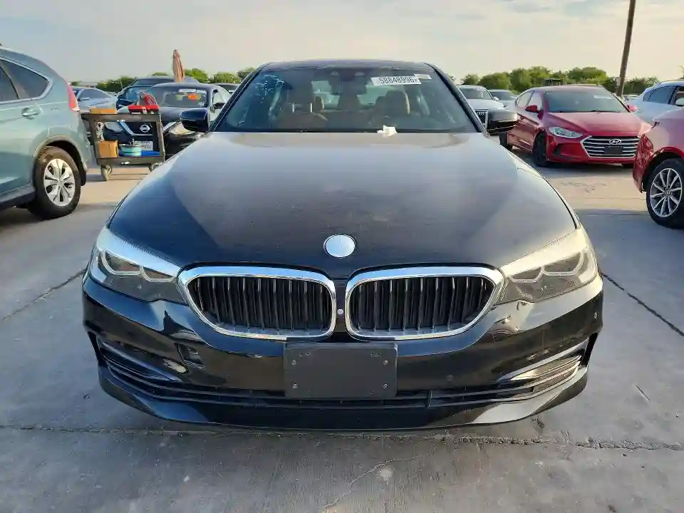 WBAJE5C55KWA98646 2019 BMW 5 SERIES-4