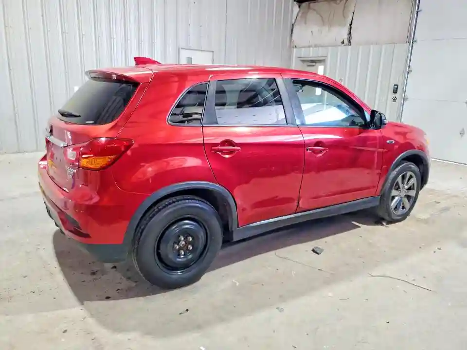 JA4AR3AW2JU013240 2018 MITSUBISHI OUTLANDER-2