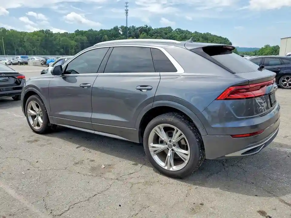 WA1AVAF12KD024429 2019 AUDI Q8-1