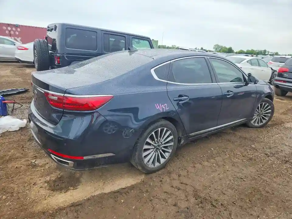 KNALC4J19J5096294 2018 KIA CADENZA-2
