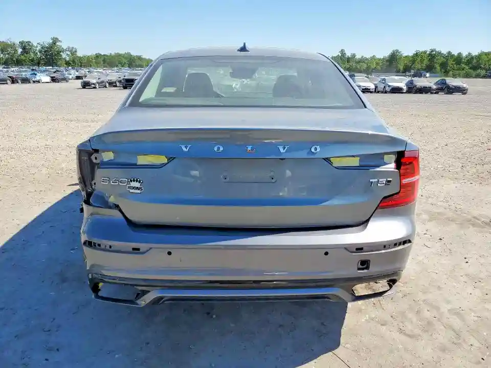 7JR102TZ5MG118683 2021 VOLVO S60-5