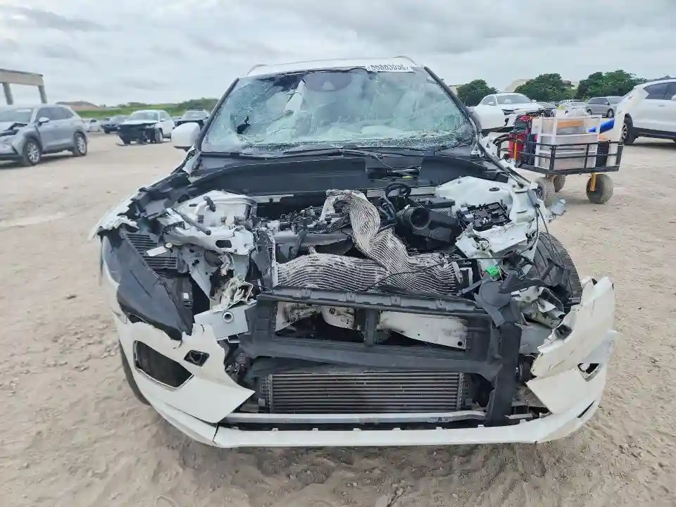 YV4102RK8M1793730 2021 VOLVO XC60-4