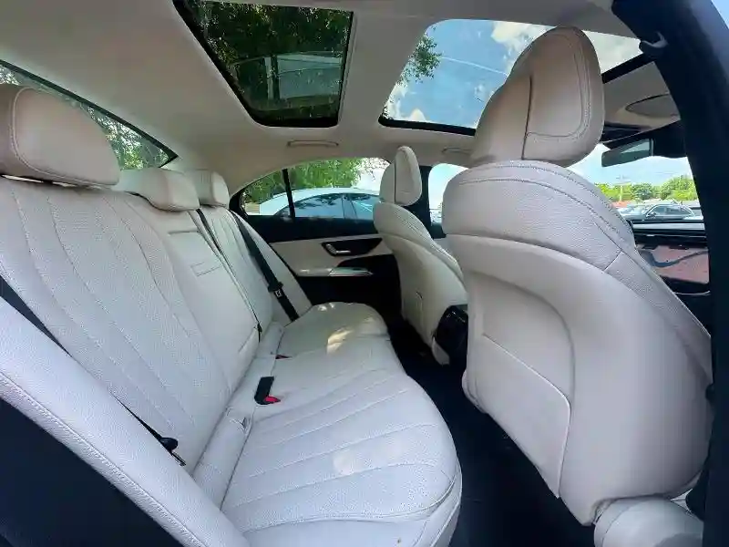 W1KLF4HB4SA109122 2025 MERCEDES-BENZ E-CLASS-5