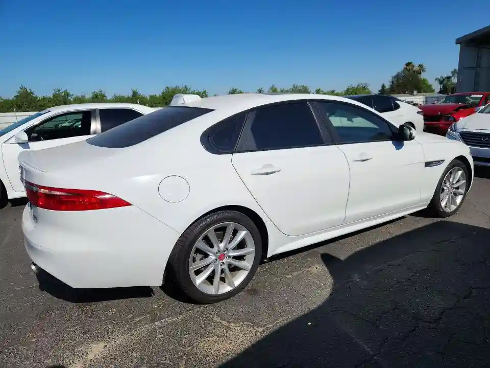 SAJBF4BV5GCY16283 2016 JAGUAR XF-2