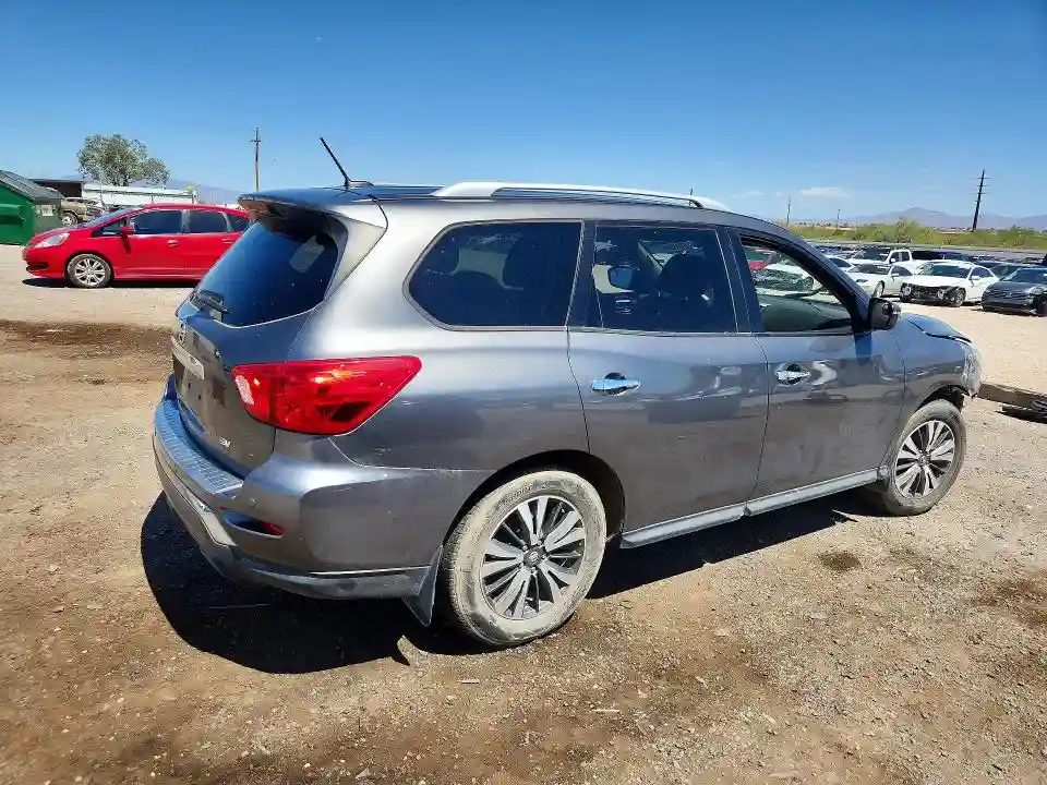 5N1DR2MN6HC901985 2017 NISSAN PATHFINDER-2