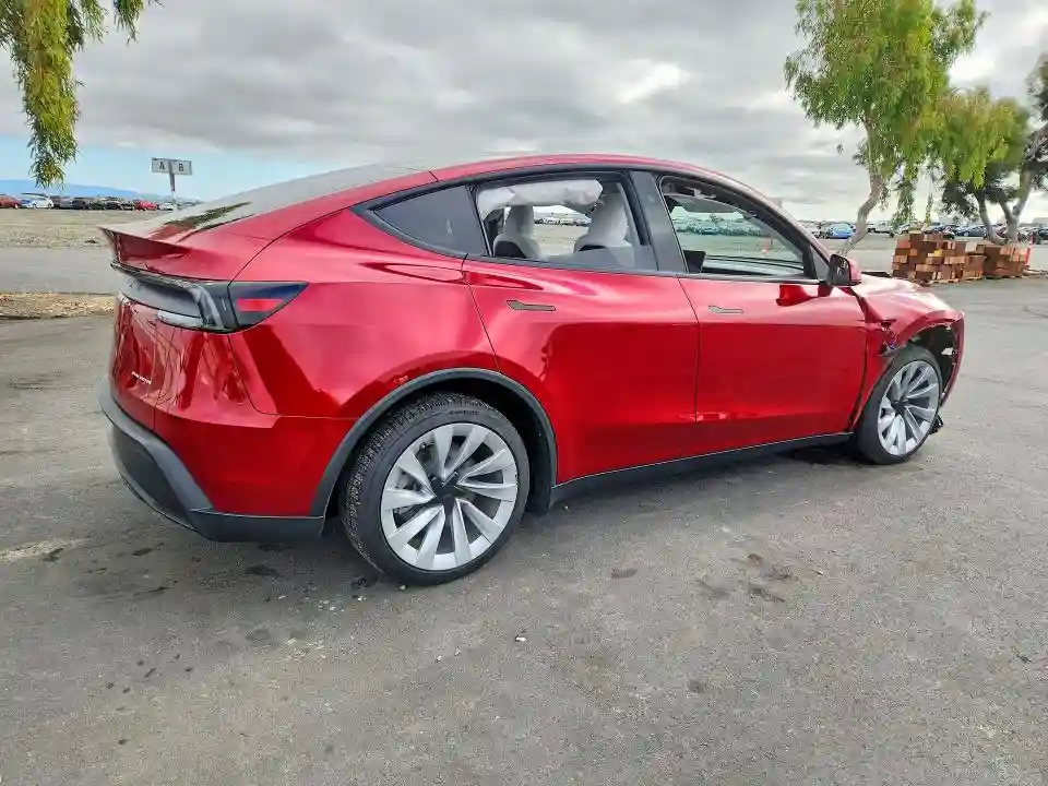 7SAYGDEE4TF514940 2026 TESLA MODEL Y-2