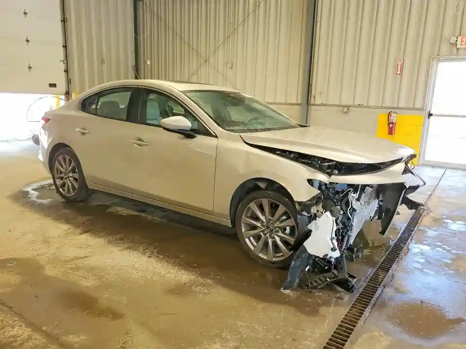JM1BPACL9T1867606 2026 MAZDA 3-3