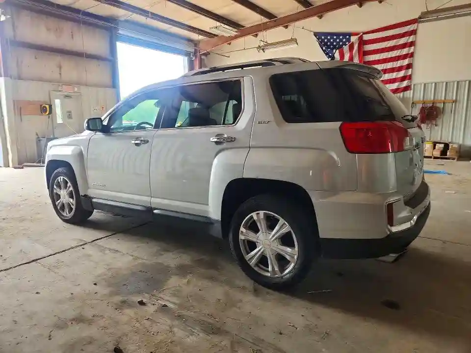 2GKFLUEK5H6135579 2017 GMC TERRAIN-1