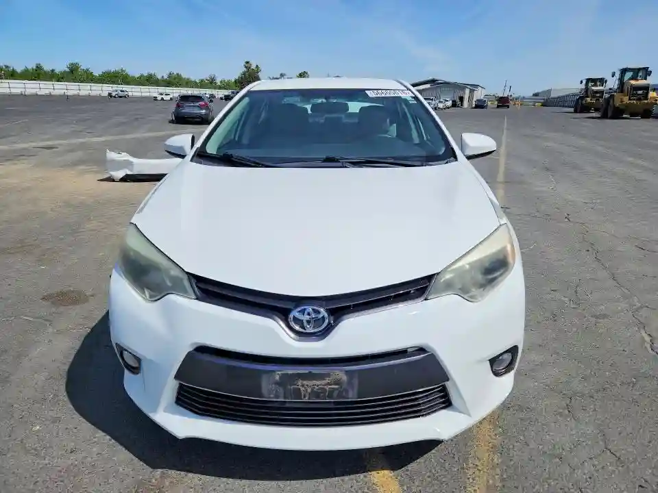 5YFBURHE5FP214269 2015 TOYOTA COROLLA LE-4
