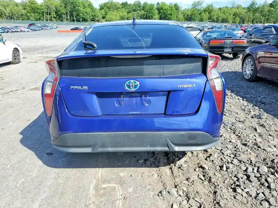 JTDKARFU2H3529187 2017 TOYOTA PRIUS THRE-5