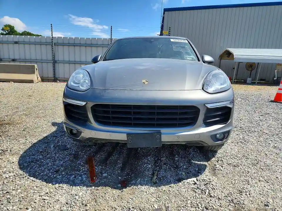 WP1AA2A26HKA92064 2017 PORSCHE CAYENNE-4